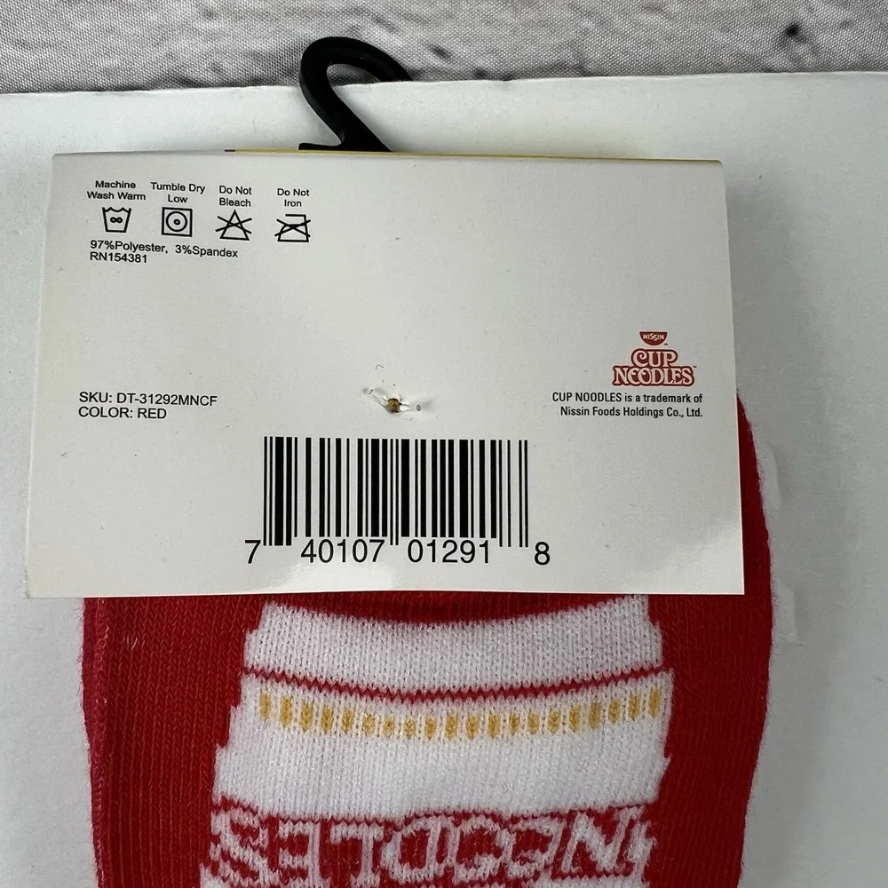 NEW Crazy Socks Cup Noodles Men Shoe Size 6-12 Crew Cut Novelty Socks 1 Pair Red